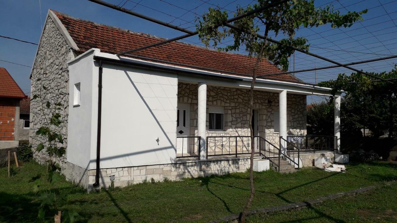 Kamena Kuca Family Rodin Apartment Capljina Exterior photo